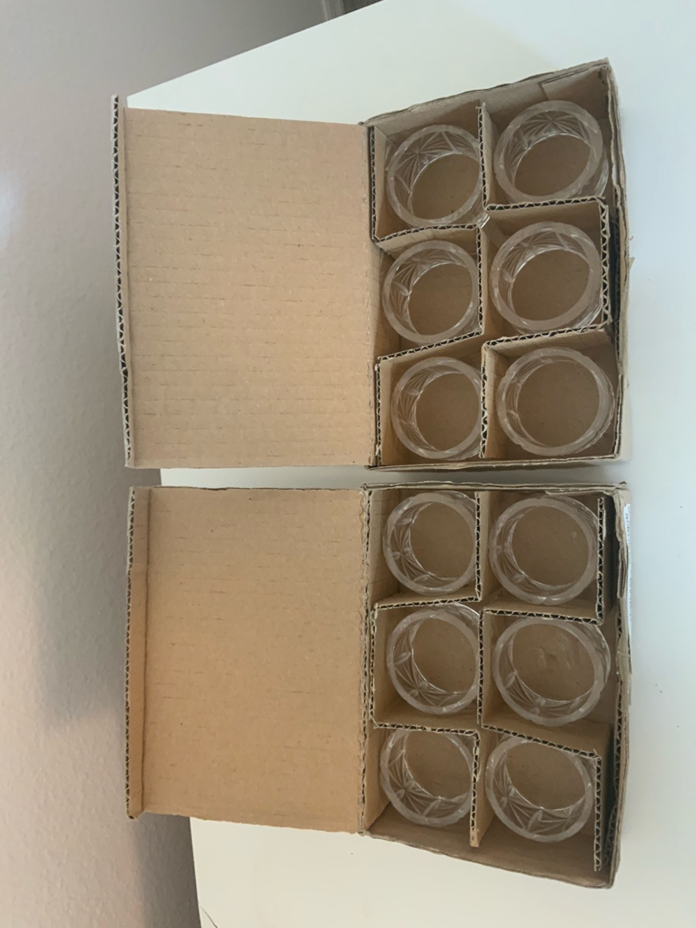 Set of 12 Clear Glass Napkin Rings